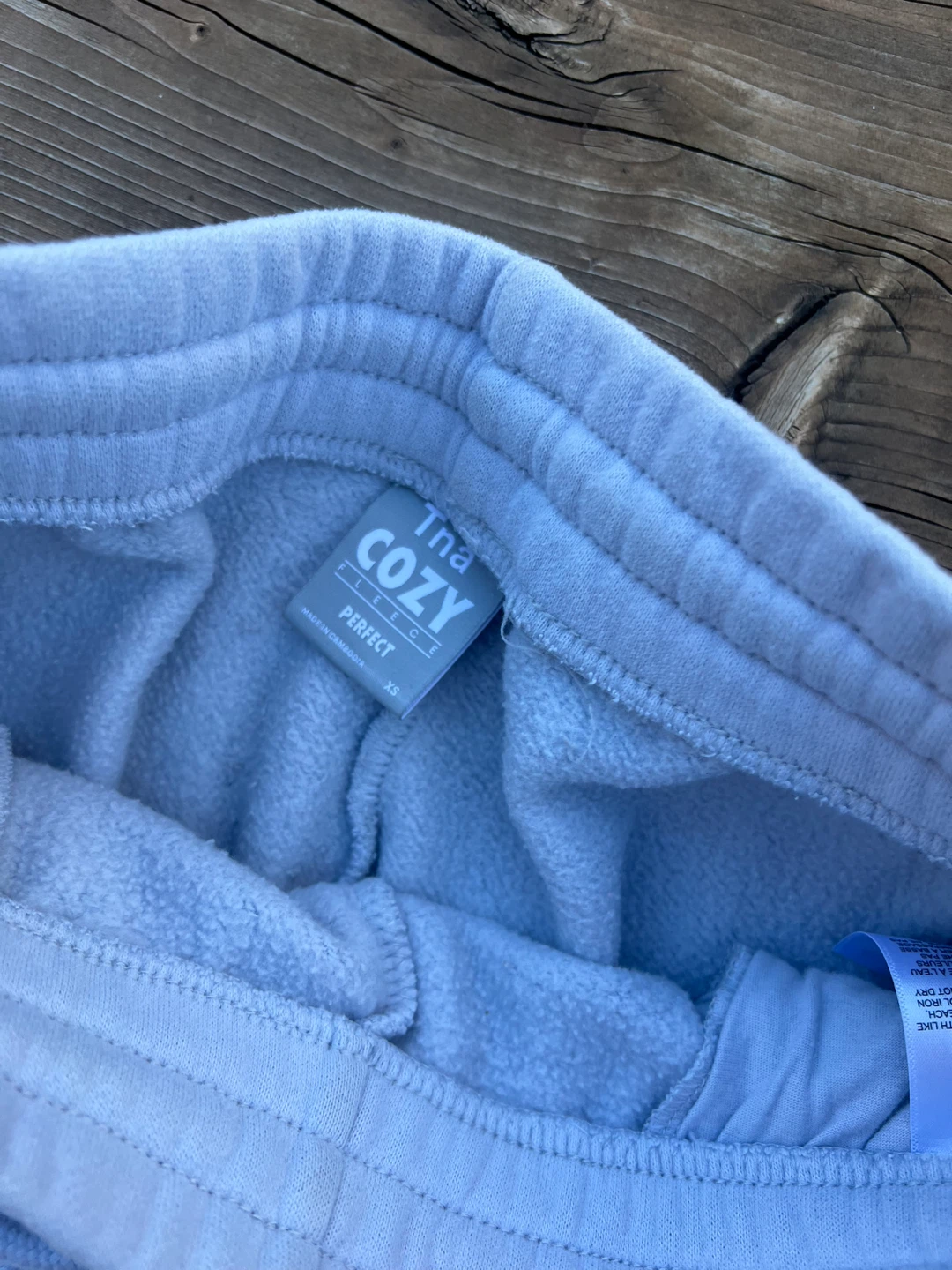 Tna Cozy Fleece Perfect Joggers size xs - photo 2