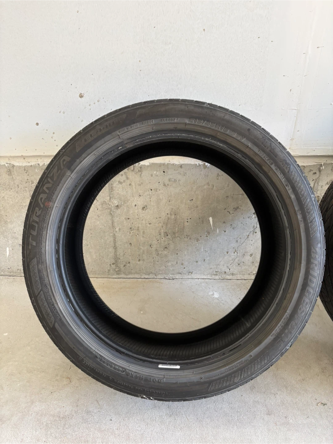 3 Bridgestone Turanza EL440 Tires 215/45R18 - photo 2