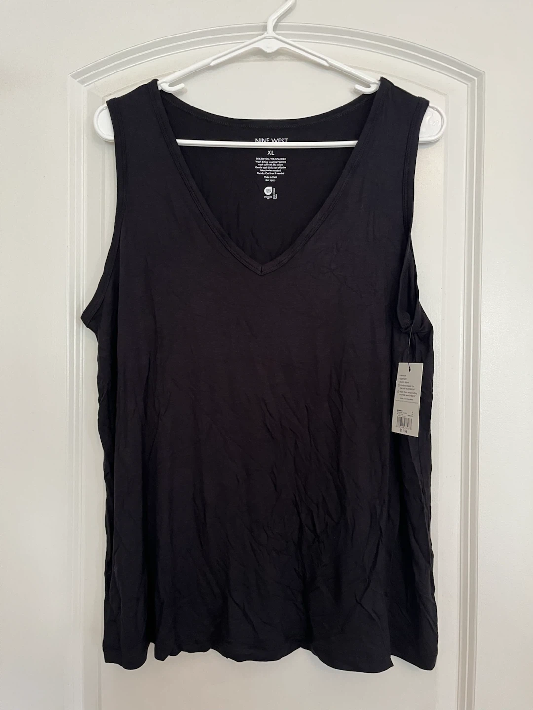 Nine West Black V-Neck Tank Top XL