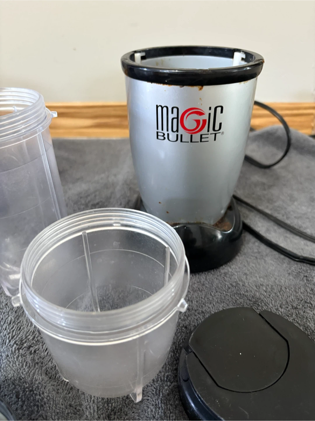 Magic Bullet Blender Set with Multiple Cups and Lids
