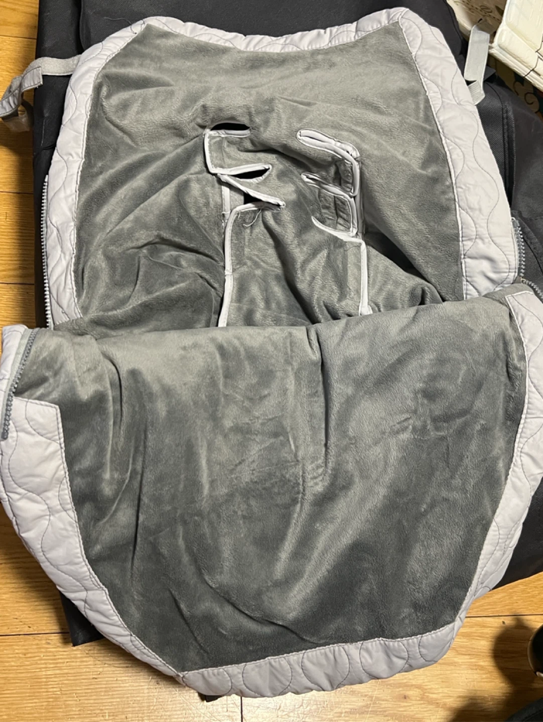 JJ Cole Bundleme Winter Car Seat  or stroller Cover - photo 2