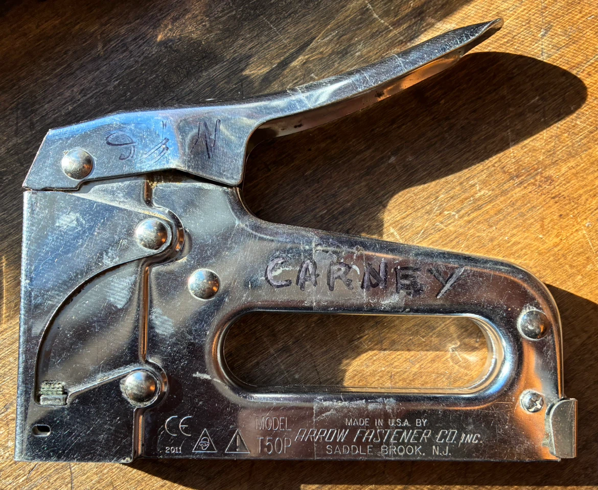 heavy-duty steel staple gun Arrow T50P tool Donlands O'Connor