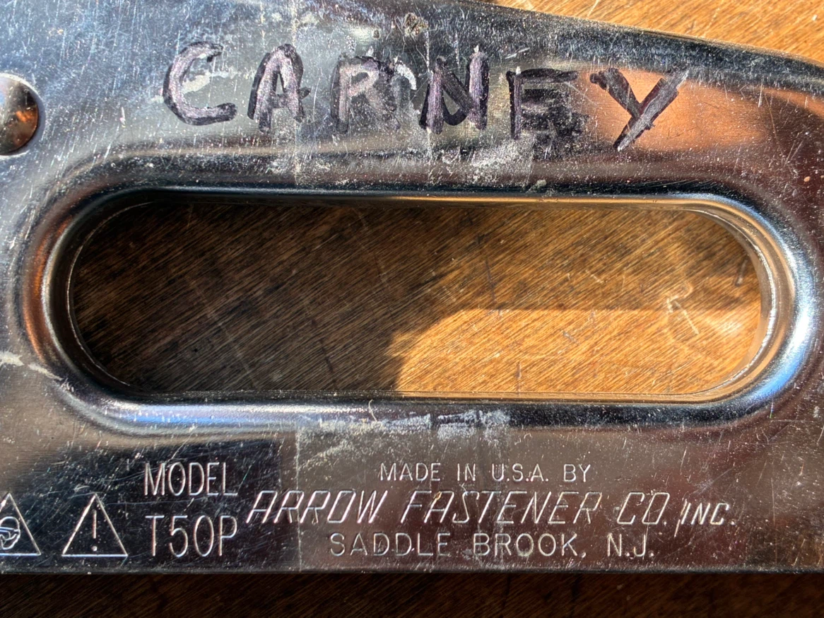 heavy-duty steel staple gun Arrow T50P tool Donlands O'Connor - photo 2