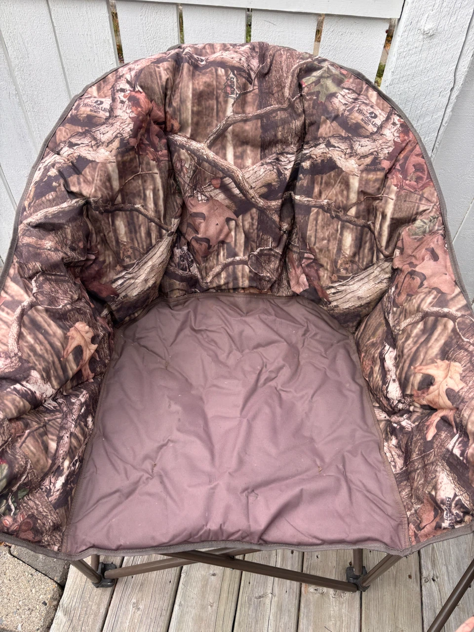 Woods Camo Folding Moon Chairs - Set of 2 - photo 2
