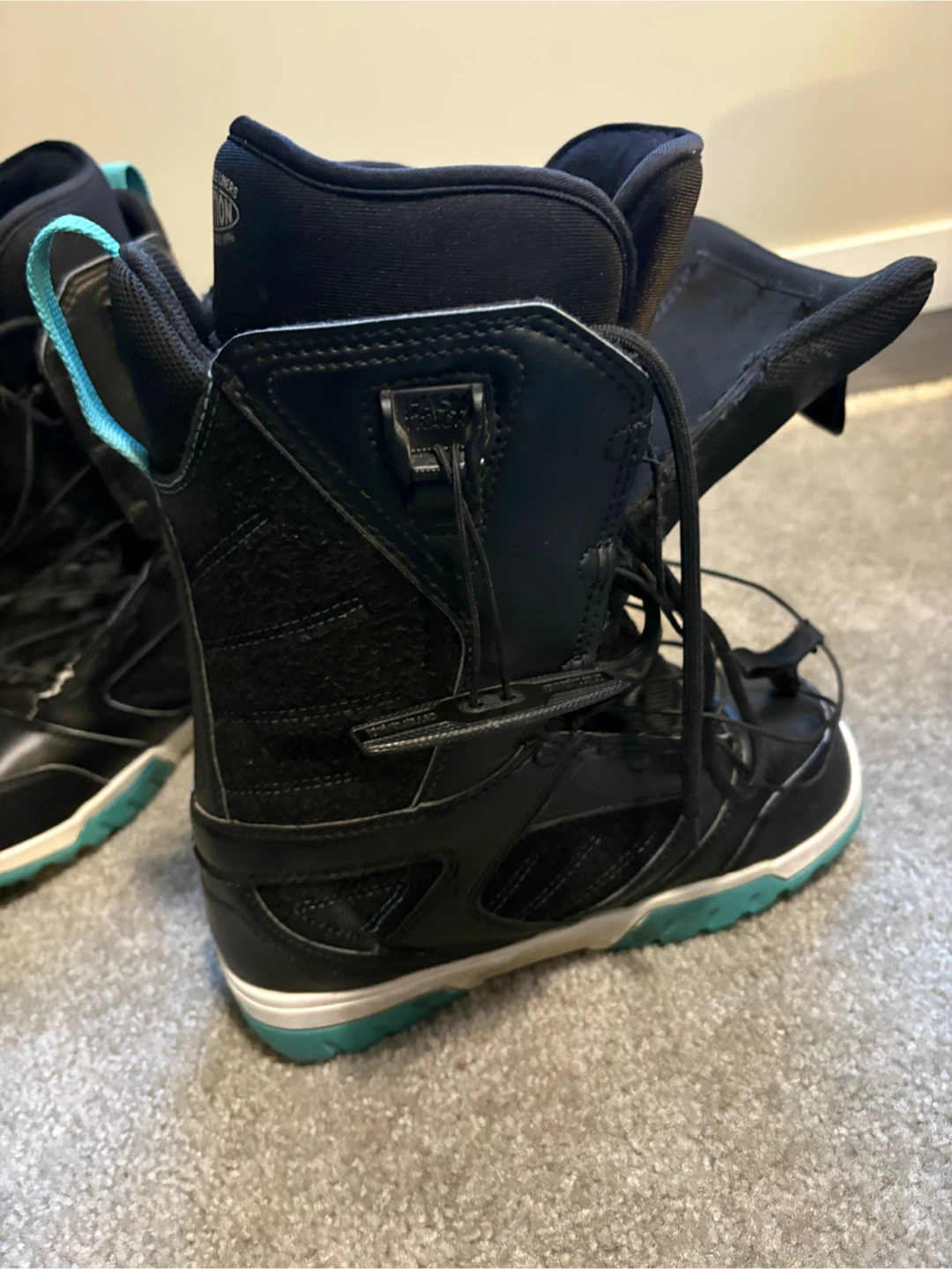ThirtyTwo Ws Groomer Snowboard Boots - US 7.0 - photo 4