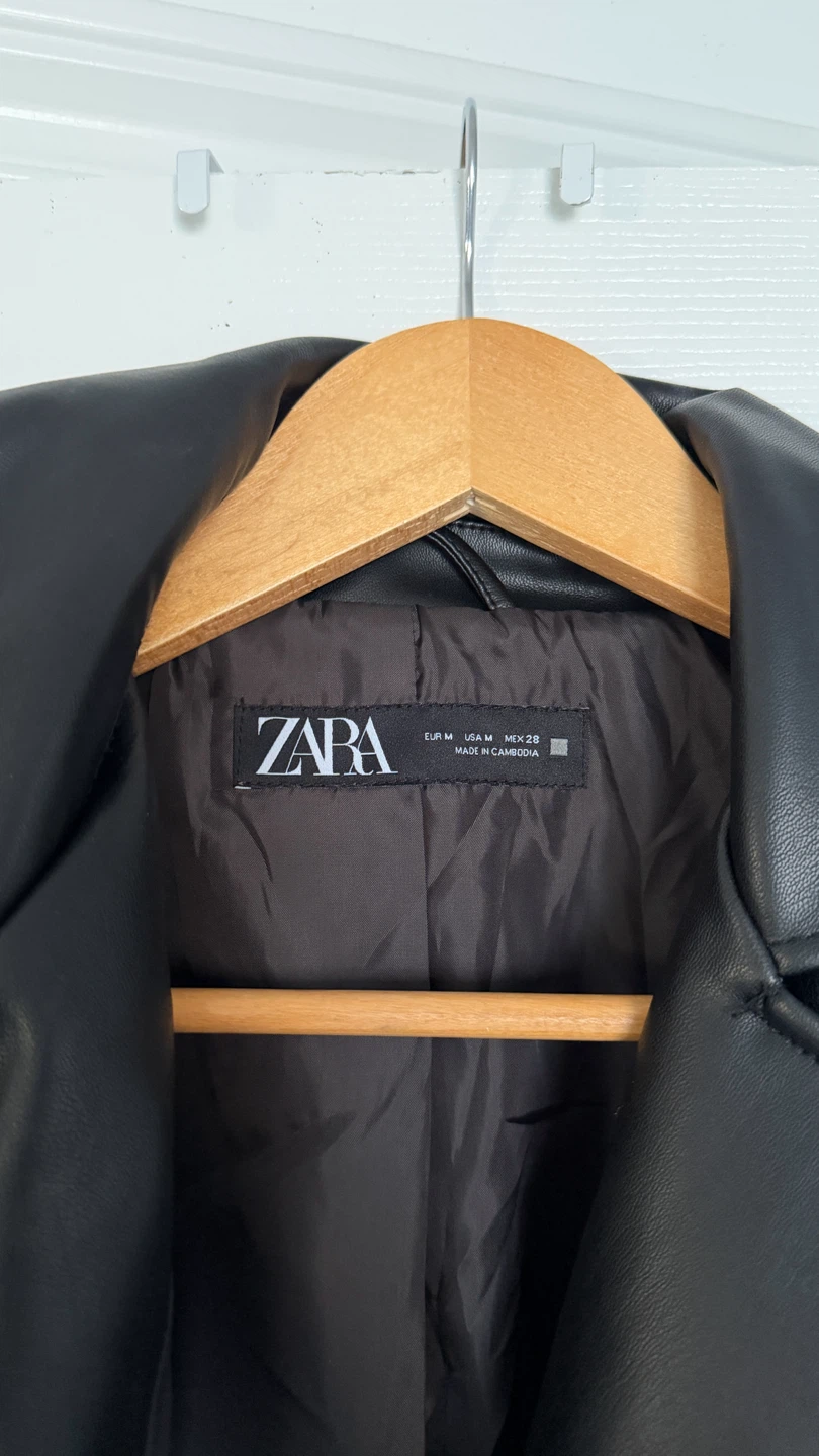 Zara black faux leather moto jacket - photo 3