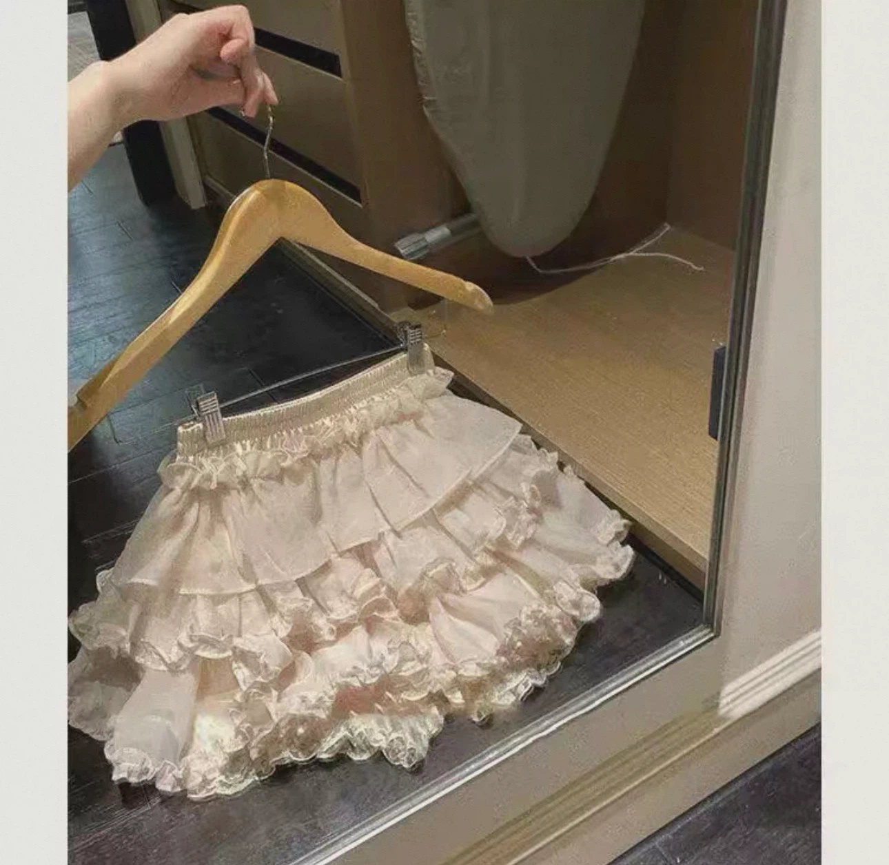 European Designer’s Cream Ruffled Skirt