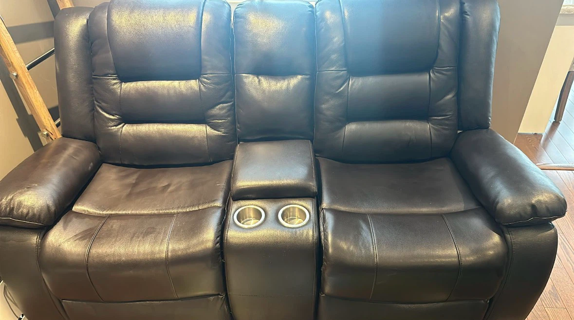 Recliner Sectionals $800 for both or $500 for one - photo 3