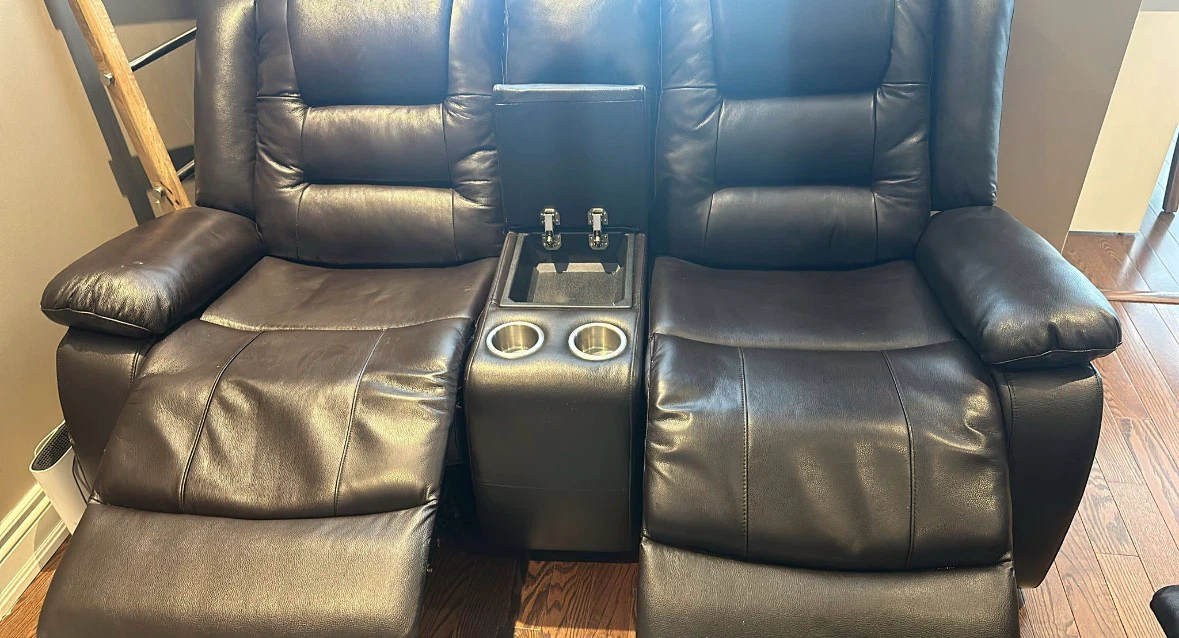 Recliner Sectionals $800 for both or $500 for one - photo 4
