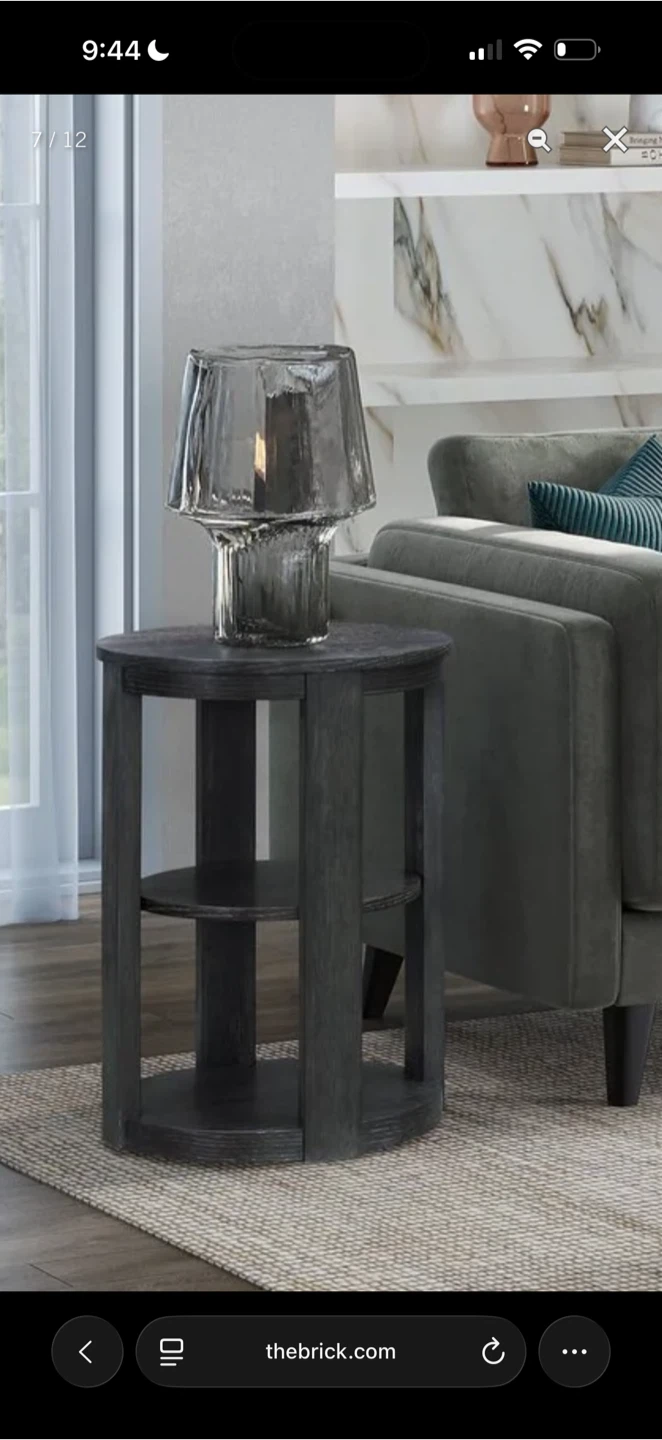 Round End Table
