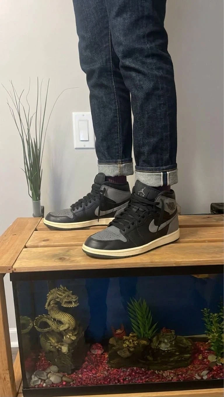 Air Jordan 1 Mid Black and Grey size 10.5