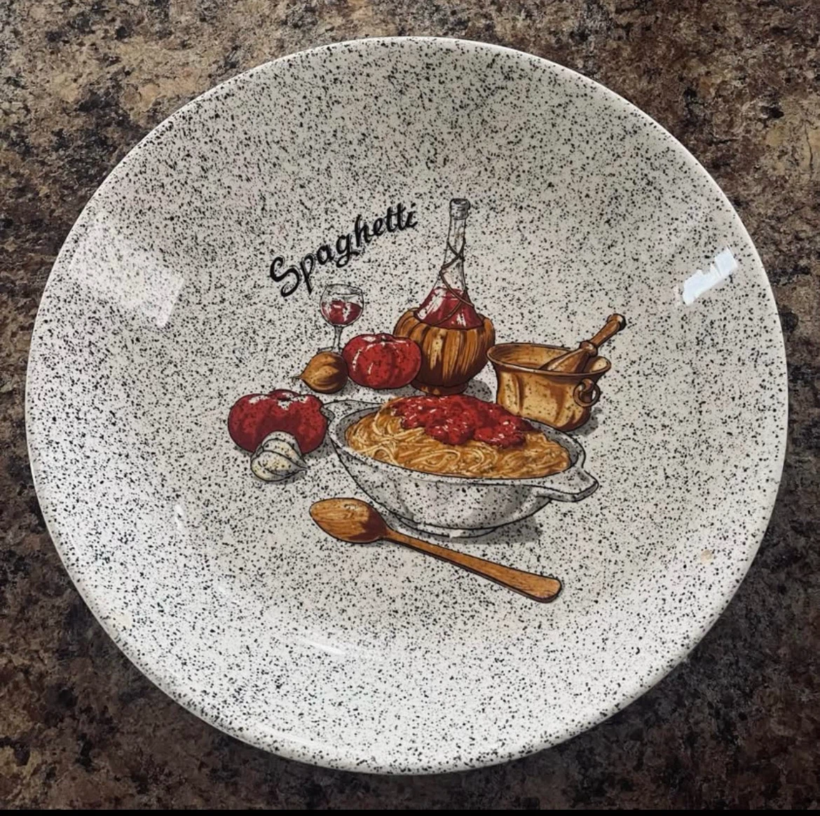 Spaghetti serving bowl