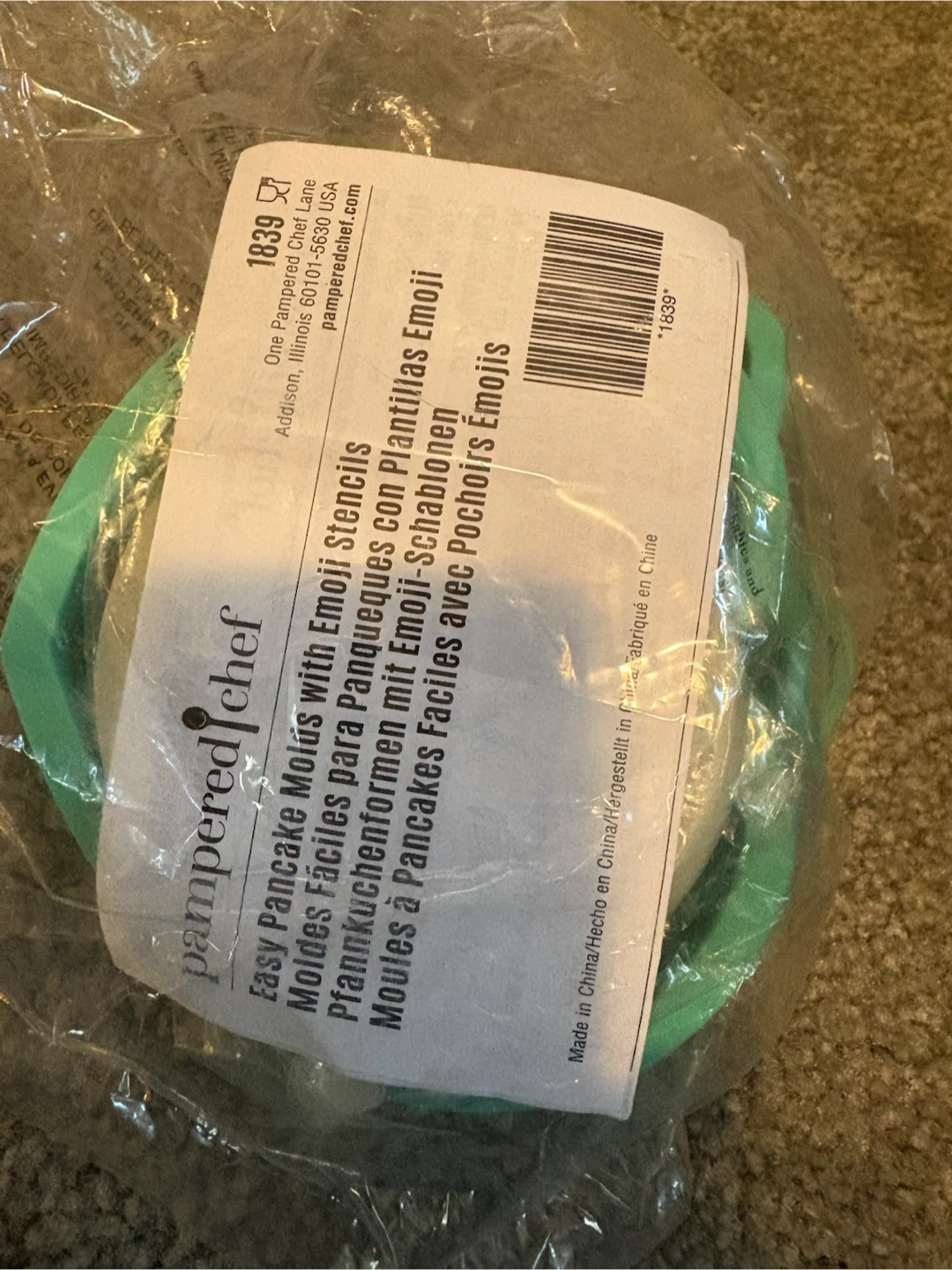 Pampered Chef Easy Pancake Molds with Emoji Stencils
