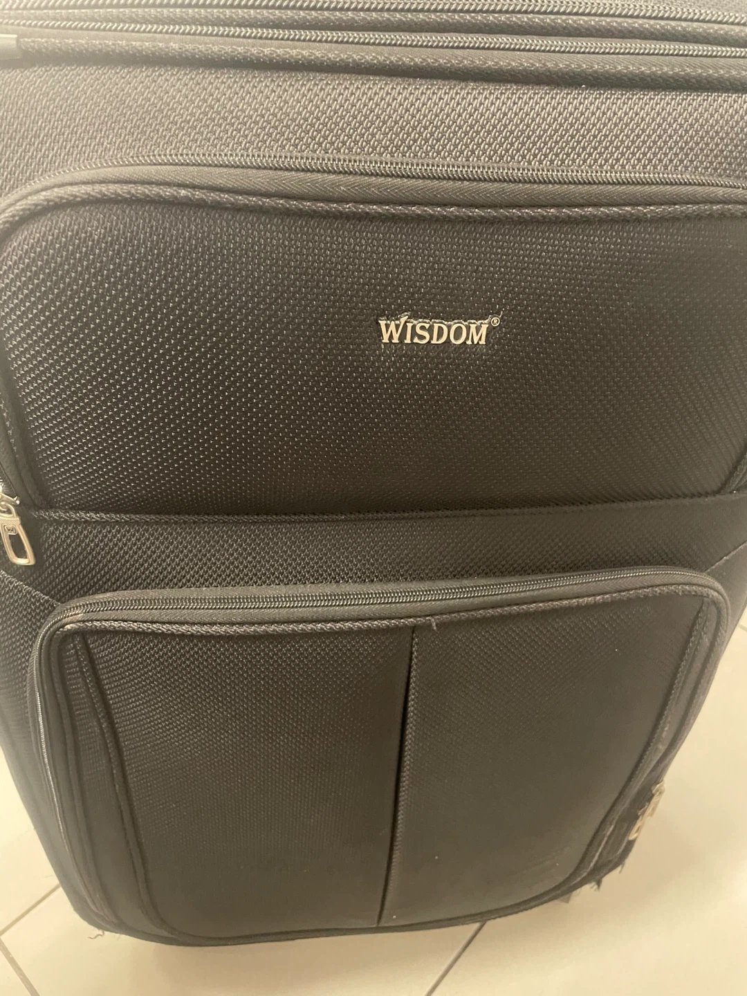 Wisdom Black Suitcase
