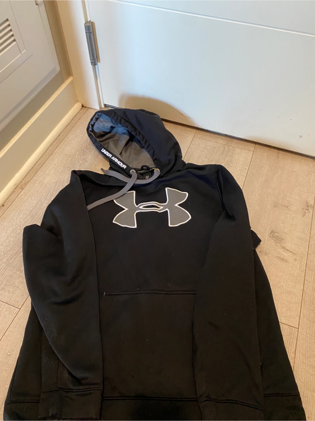 Under Armour Black Hoodie - photo 5