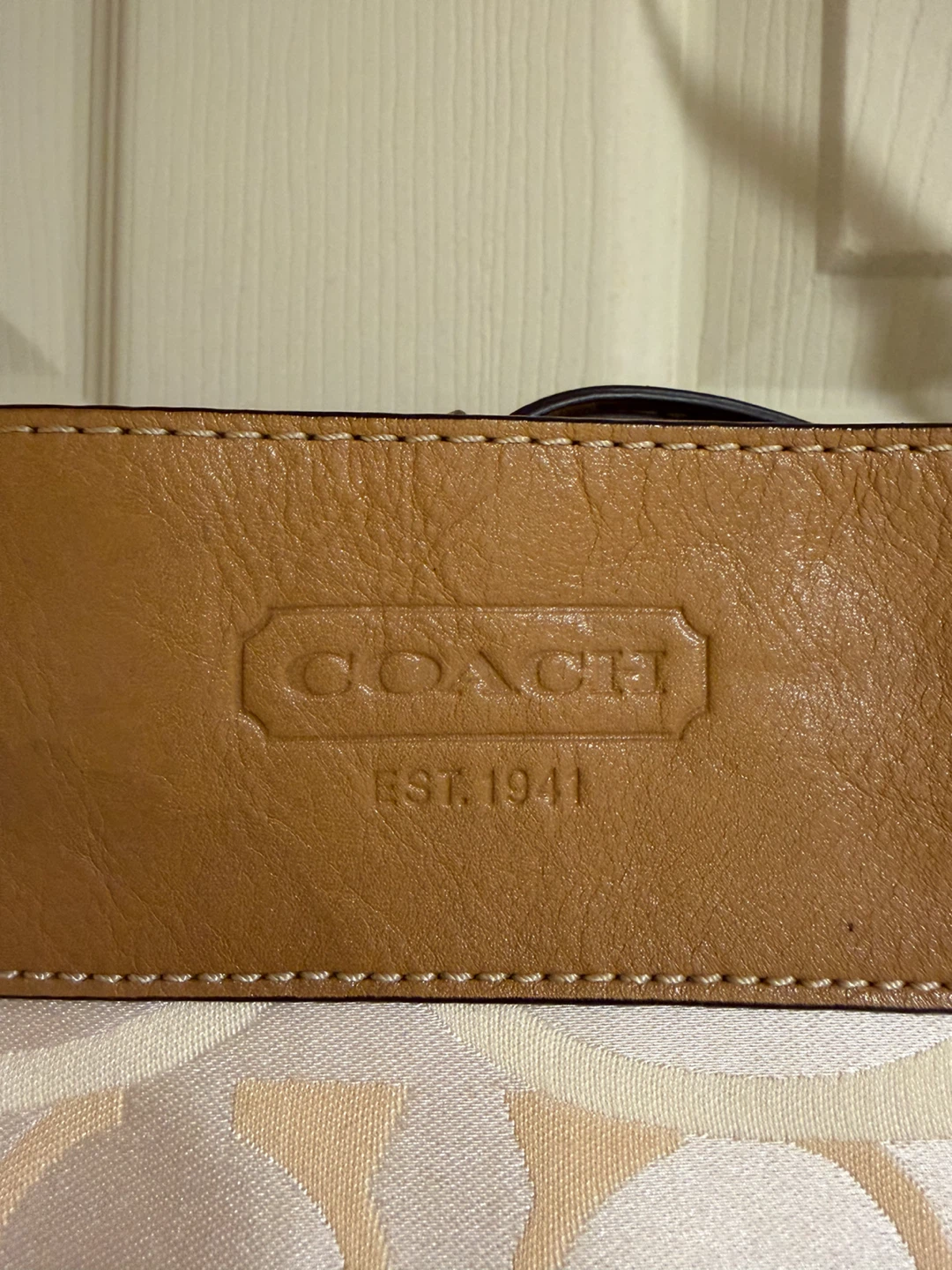 Coach Signature Hobo Shoulder Bag - photo 2