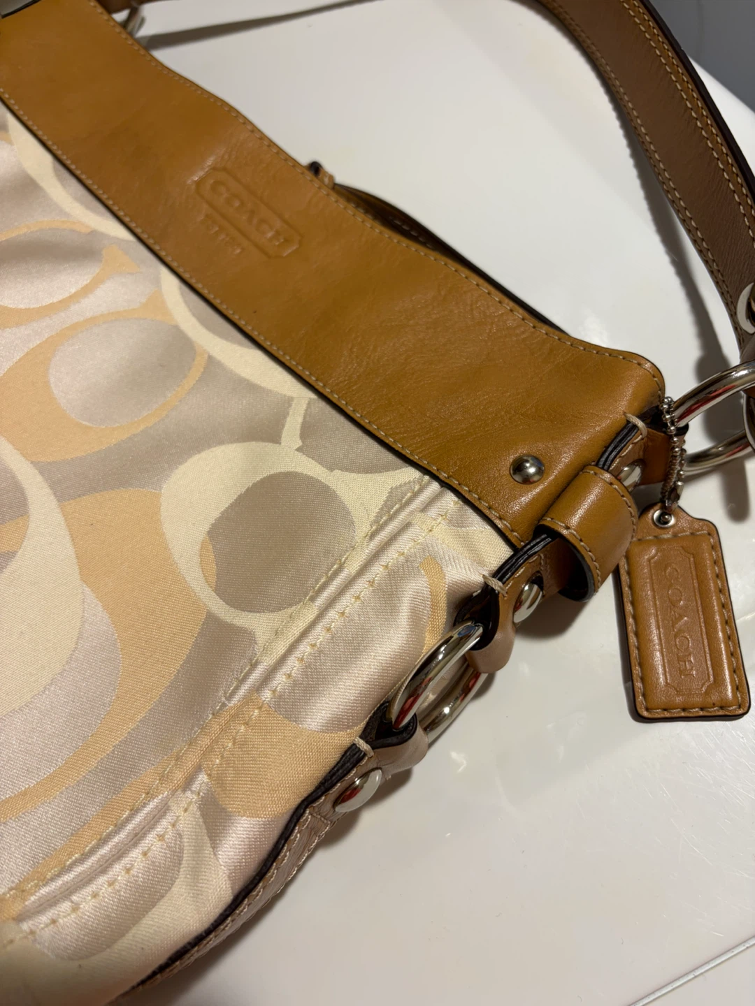 Coach Signature Hobo Shoulder Bag - photo 5