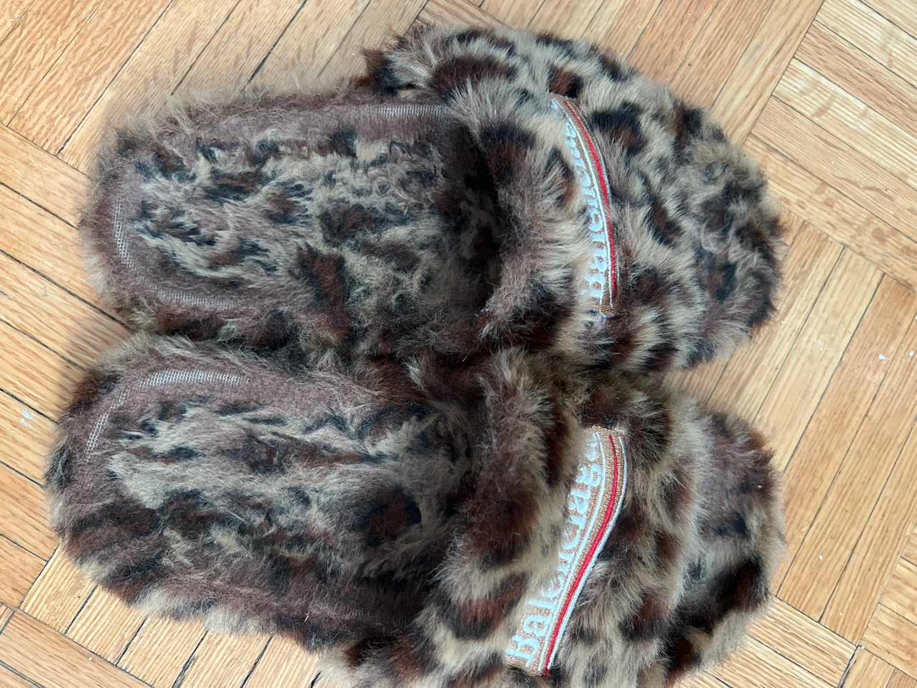Balenciaga Leopard Print Faux Fur Slides - photo 2