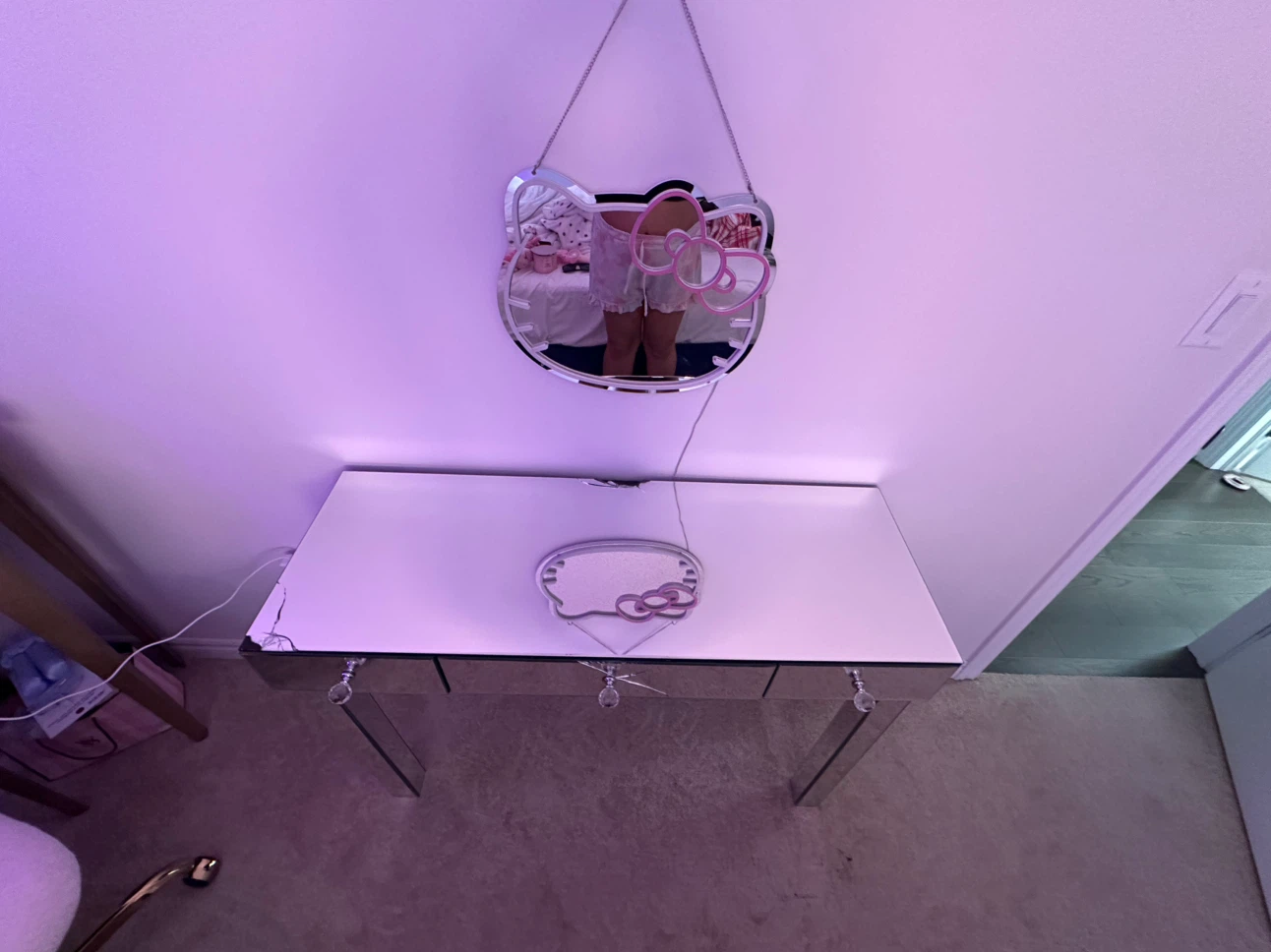 Mirrored vanity table - photo 3
