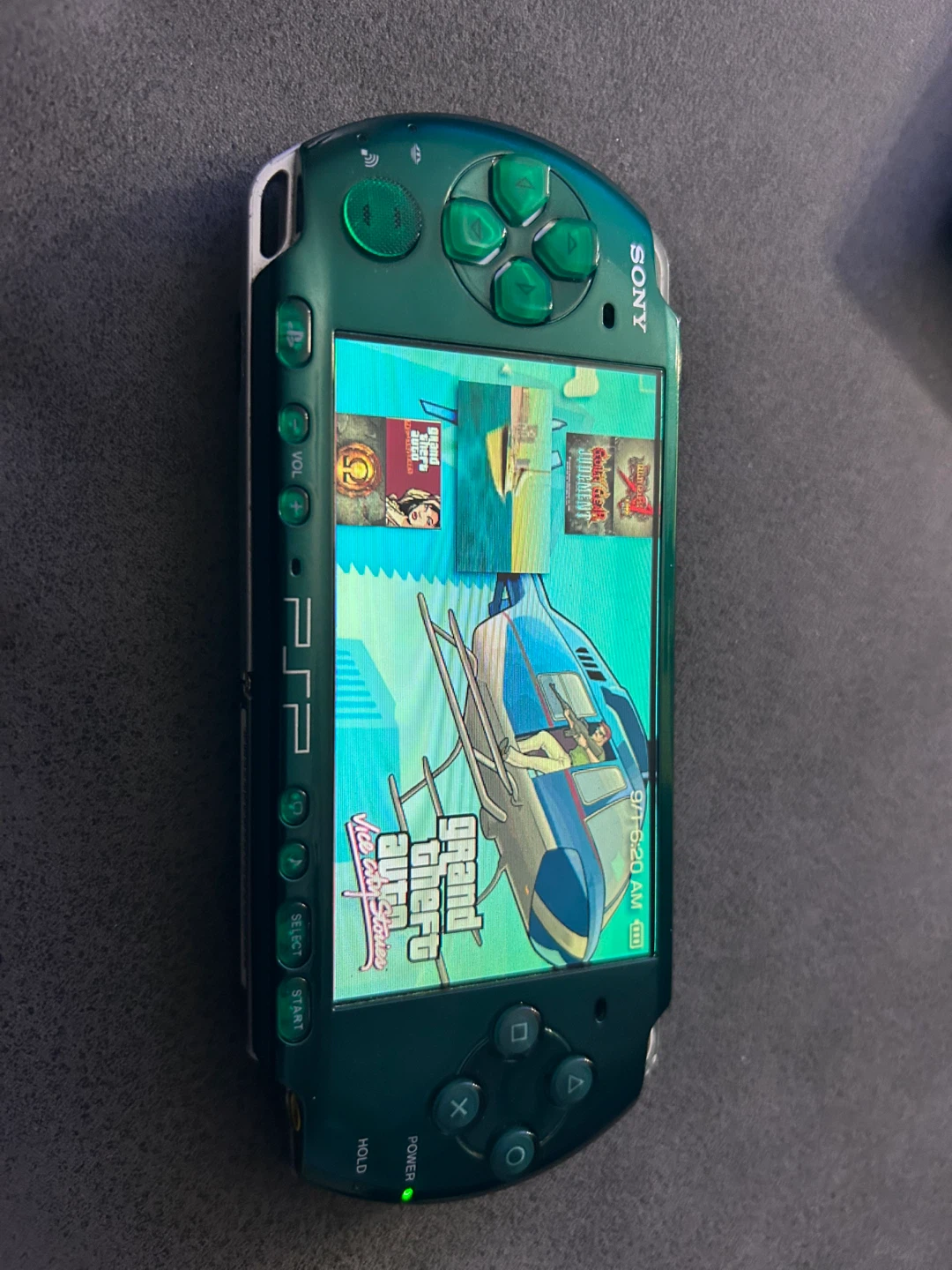 Green Sony PSP Handheld Console - photo 3
