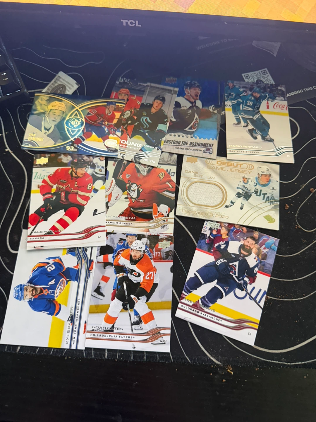 Assorted Upper Deck NHL Hockey Trading Cards