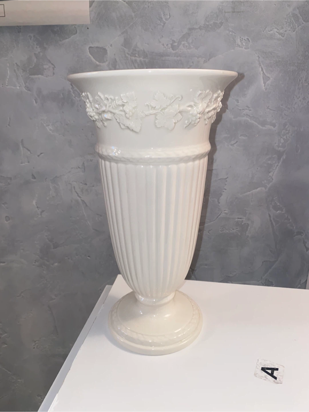 Wedgwood Embossed Queen's Ware Vase - photo 2