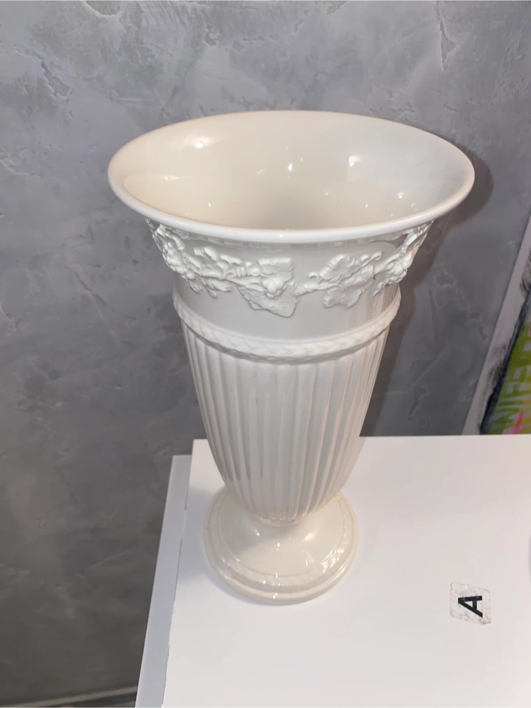 Wedgwood Embossed Queen's Ware Vase - photo 4