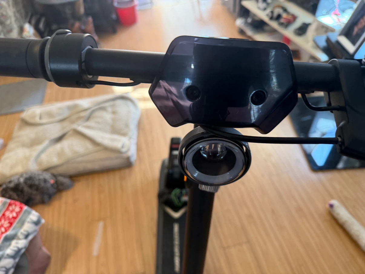 NIU KQI 2 pro - photo 4