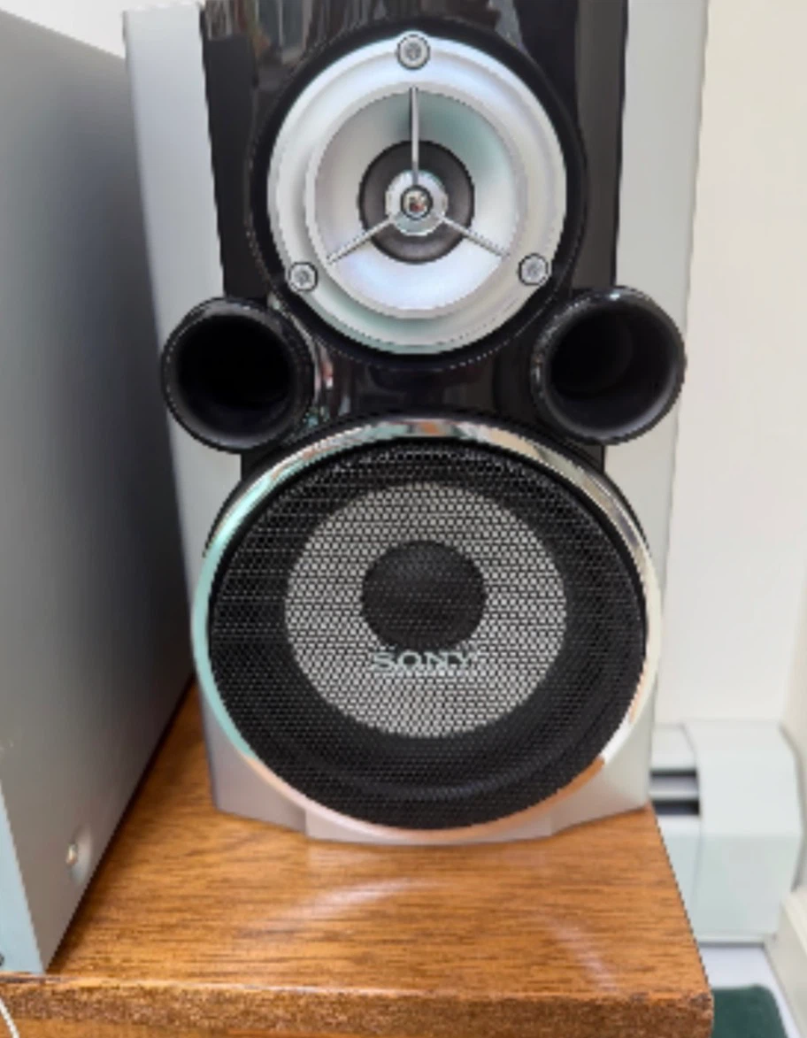 Sony CMT-HPR90 6-Disc CD Microsystem - photo 3