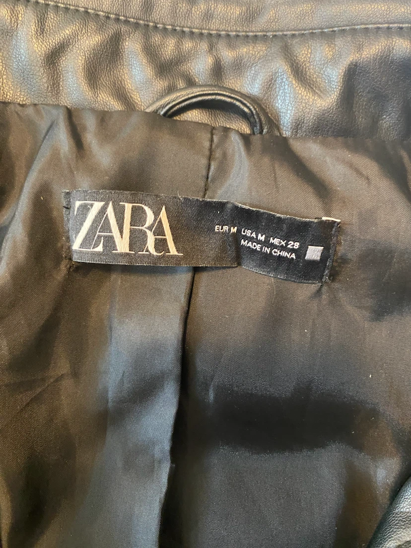Zara Black Faux Leather Jacket - photo 2