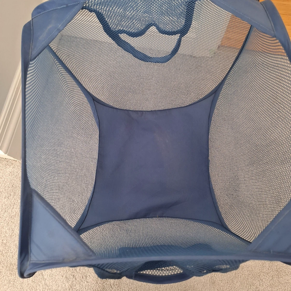 Blue Mesh Pop-up Laundry Hamper - photo 4