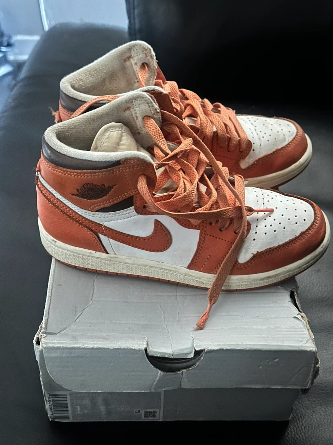 Nike Air Jordan 1 Mid Orange and White - photo 4