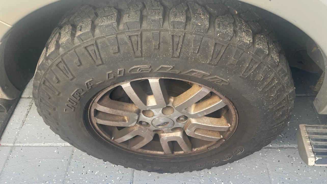 Tires and rims - photo 3