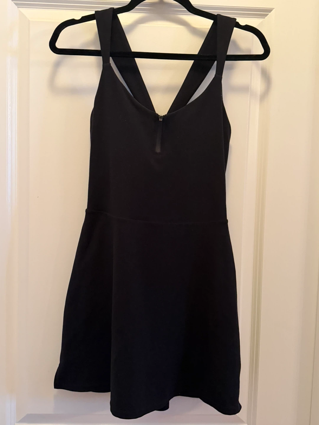 ALO Yoga Alosoft Showcase Black Mini Dress Medium - photo 3
