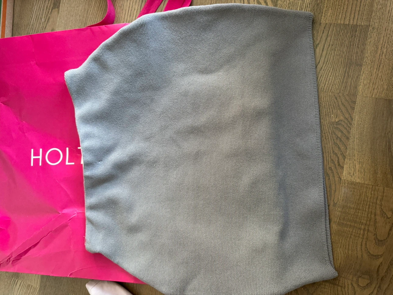 Designer’s Stylish Skirt - photo 2