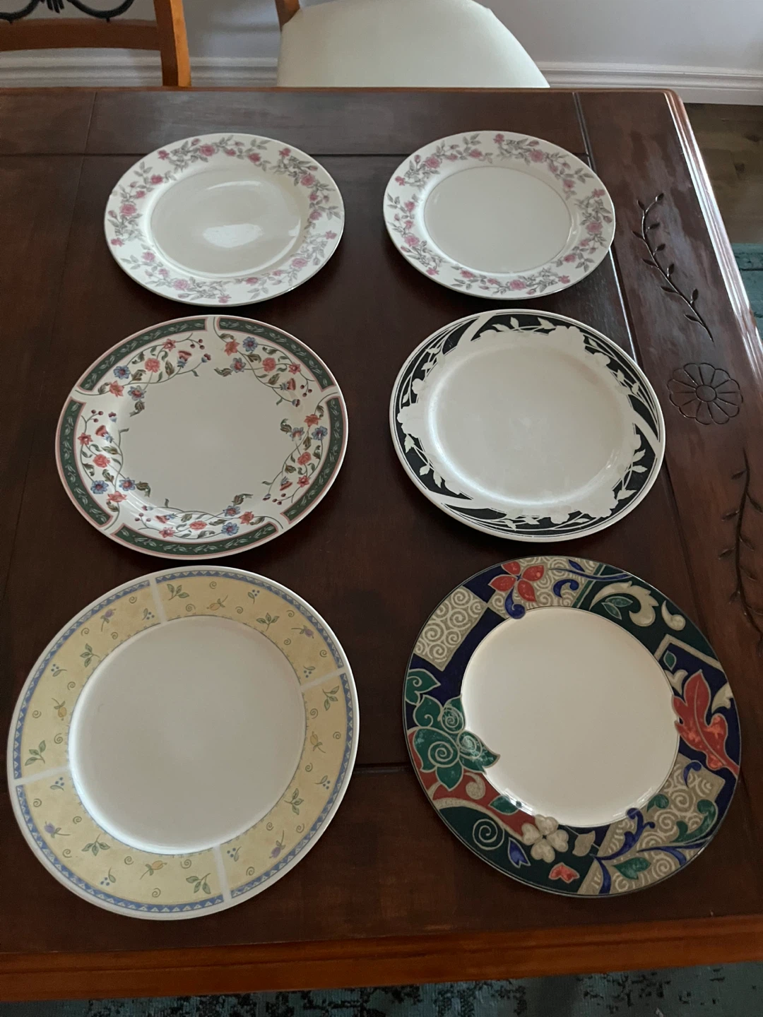 Vintage Assorted Vintage and Fine China Plates