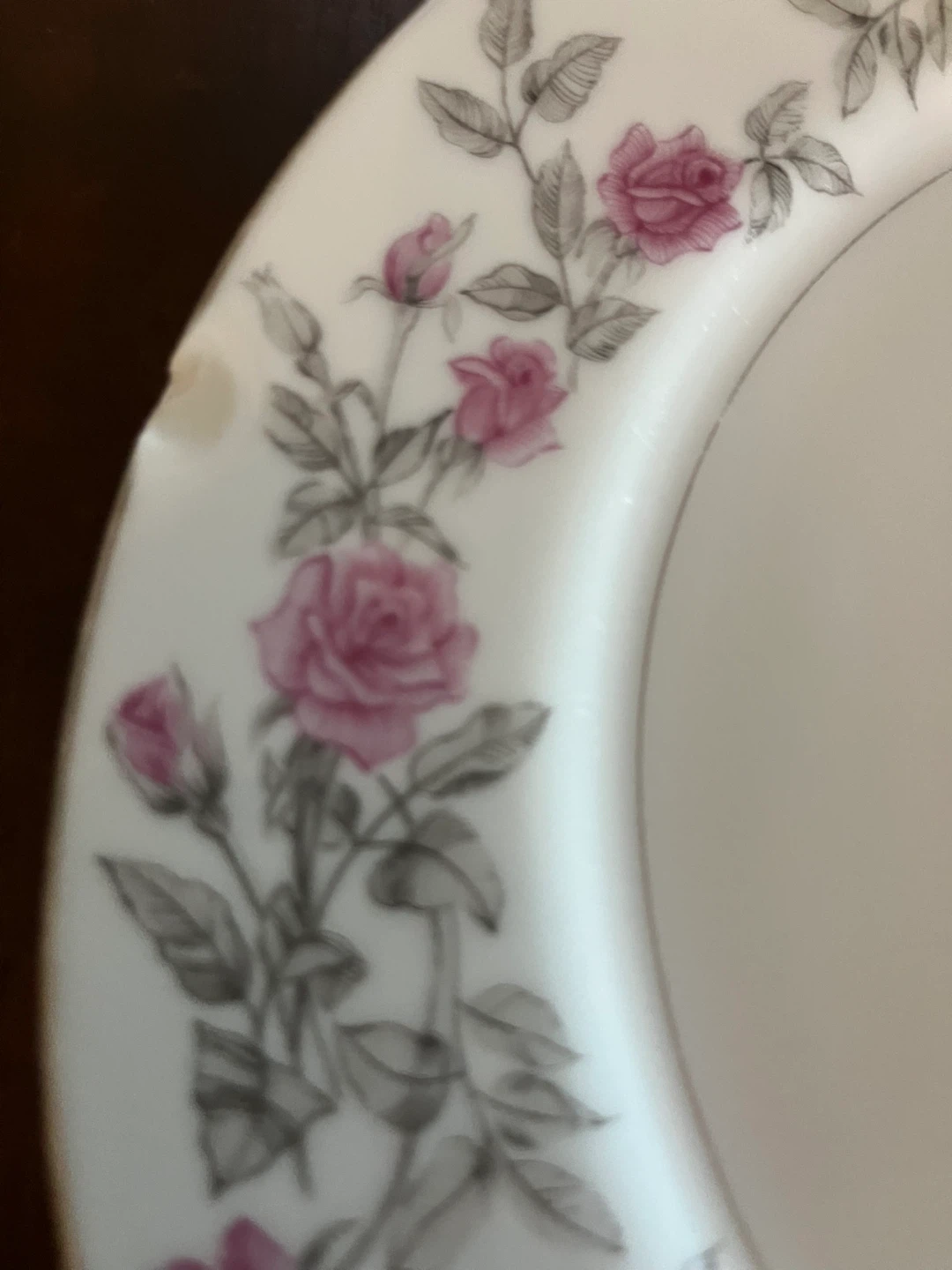 Vintage Assorted Vintage and Fine China Plates - photo 5