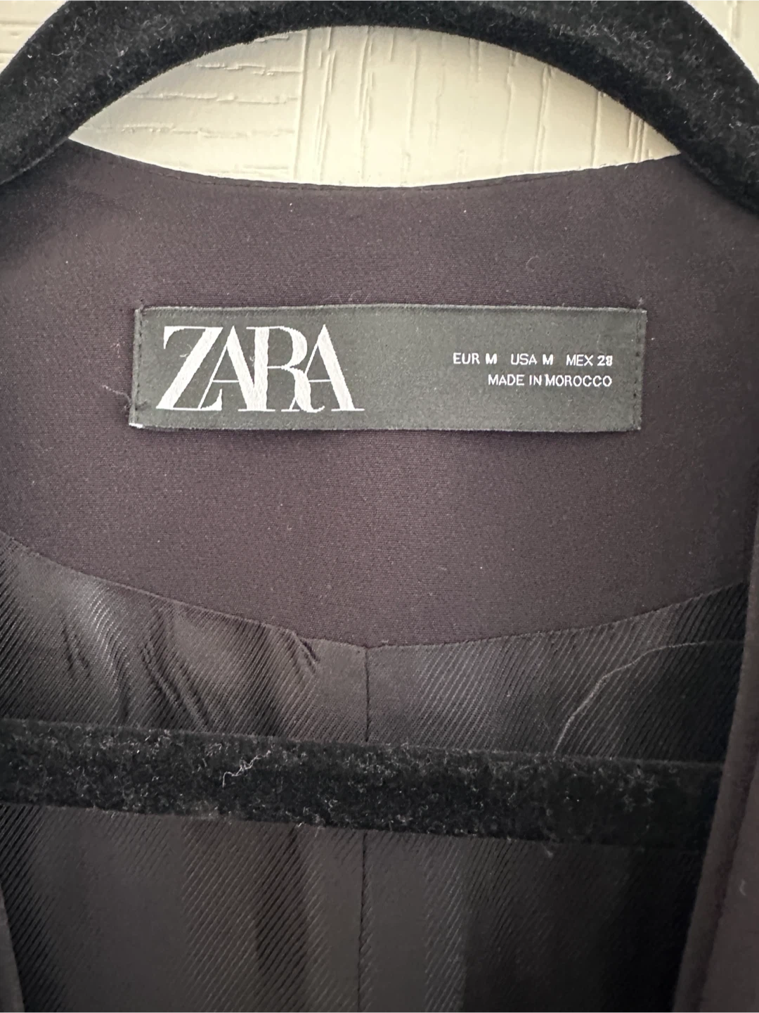 Zara black sleeveless vest - photo 4
