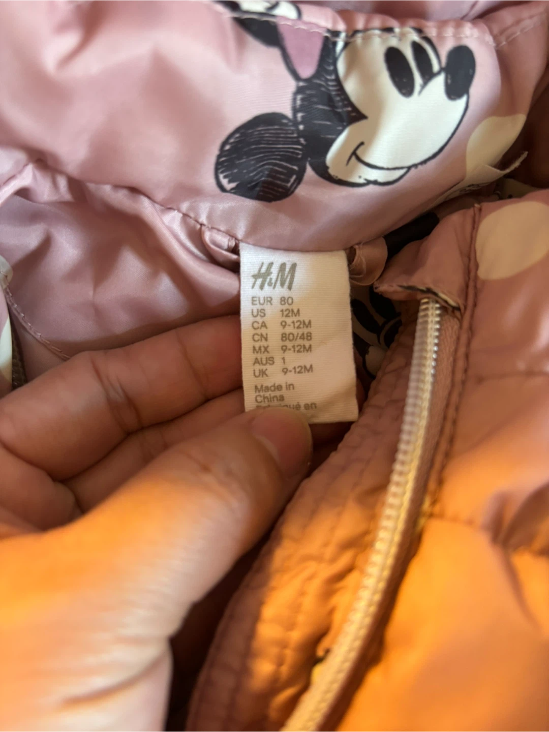 H&M Minnie Mouse Puffer Jacket - photo 2