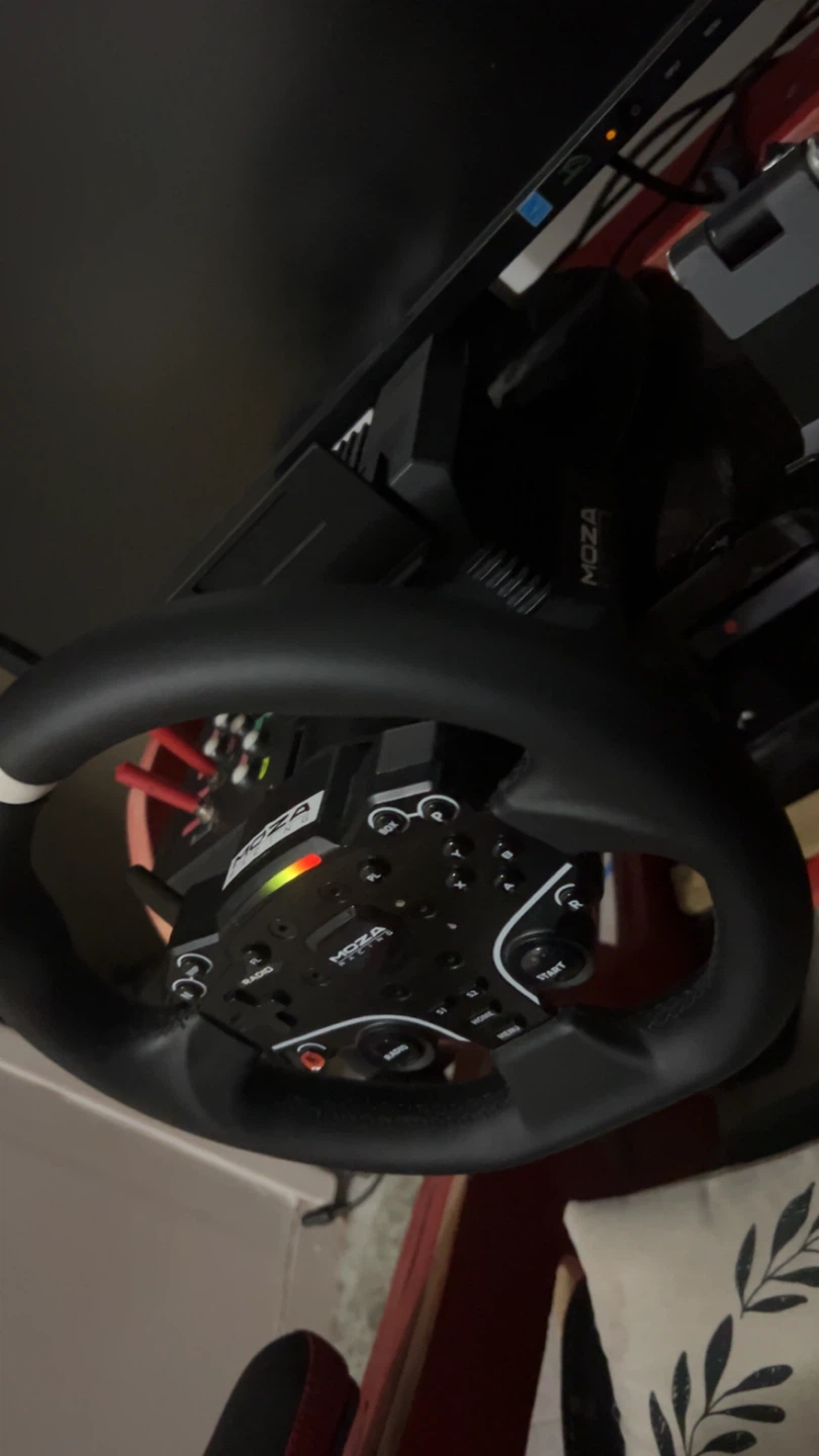 Sim racing equipment - photo 3