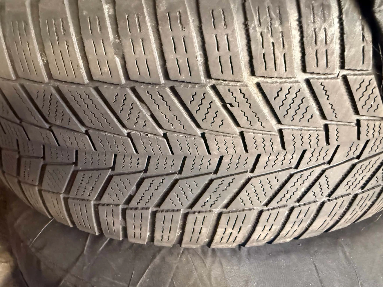 Set of 4 Continental Tires on Rims