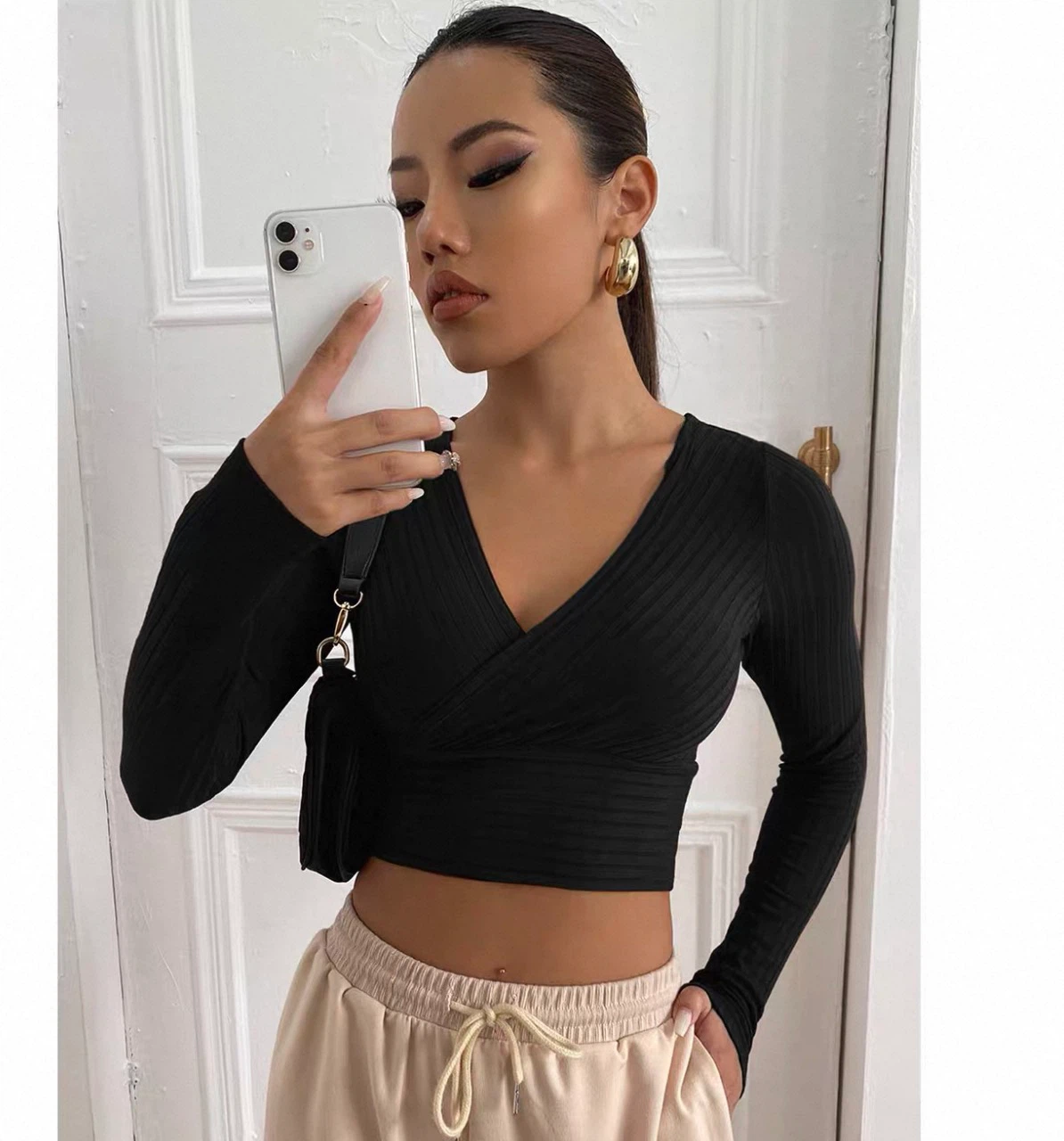 New: Black Long-Sleeve Ribbed Crop Top