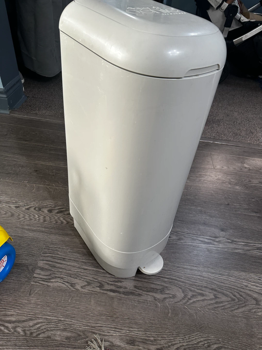 Diaper Genie Signature Diaper Pail