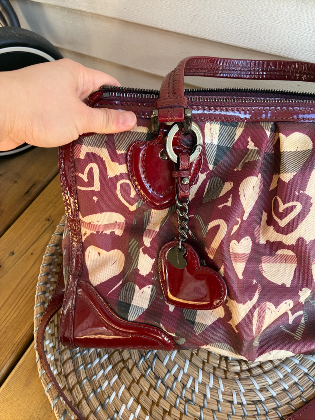 Red Burberry 2 way bag - photo 3