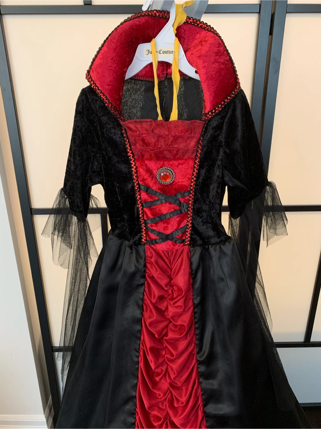 Spirit Halloween Kids Regal Vampira - photo 2