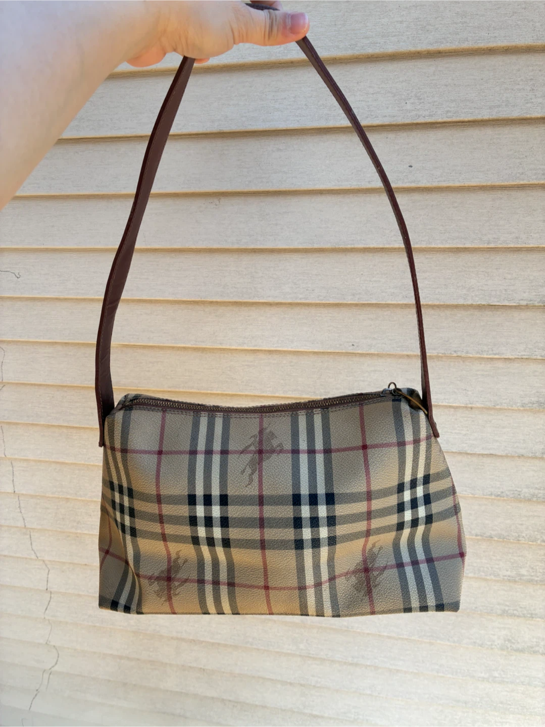 Authentic burberry shouder bag