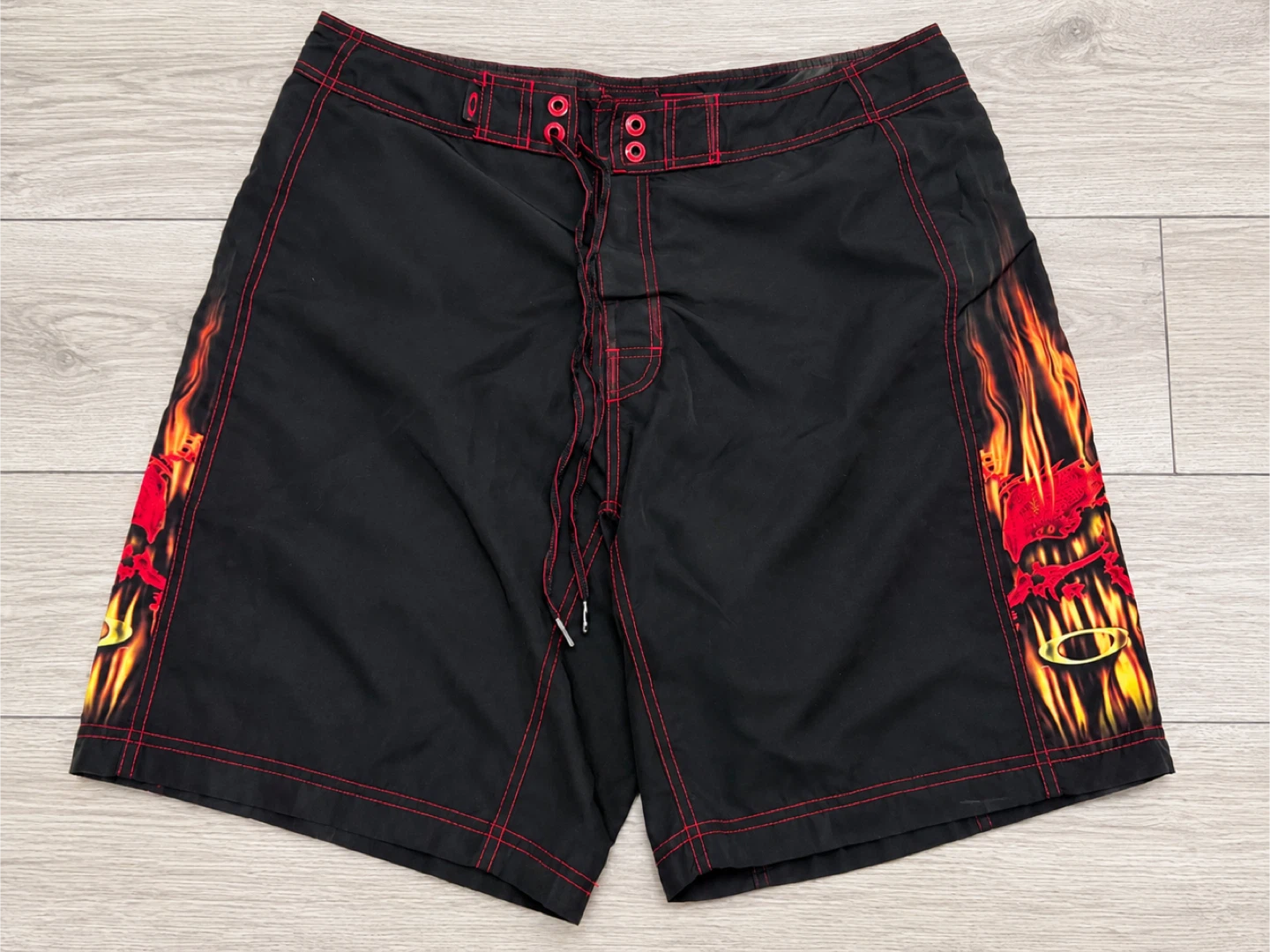 Oakley Board Shorts Size 36