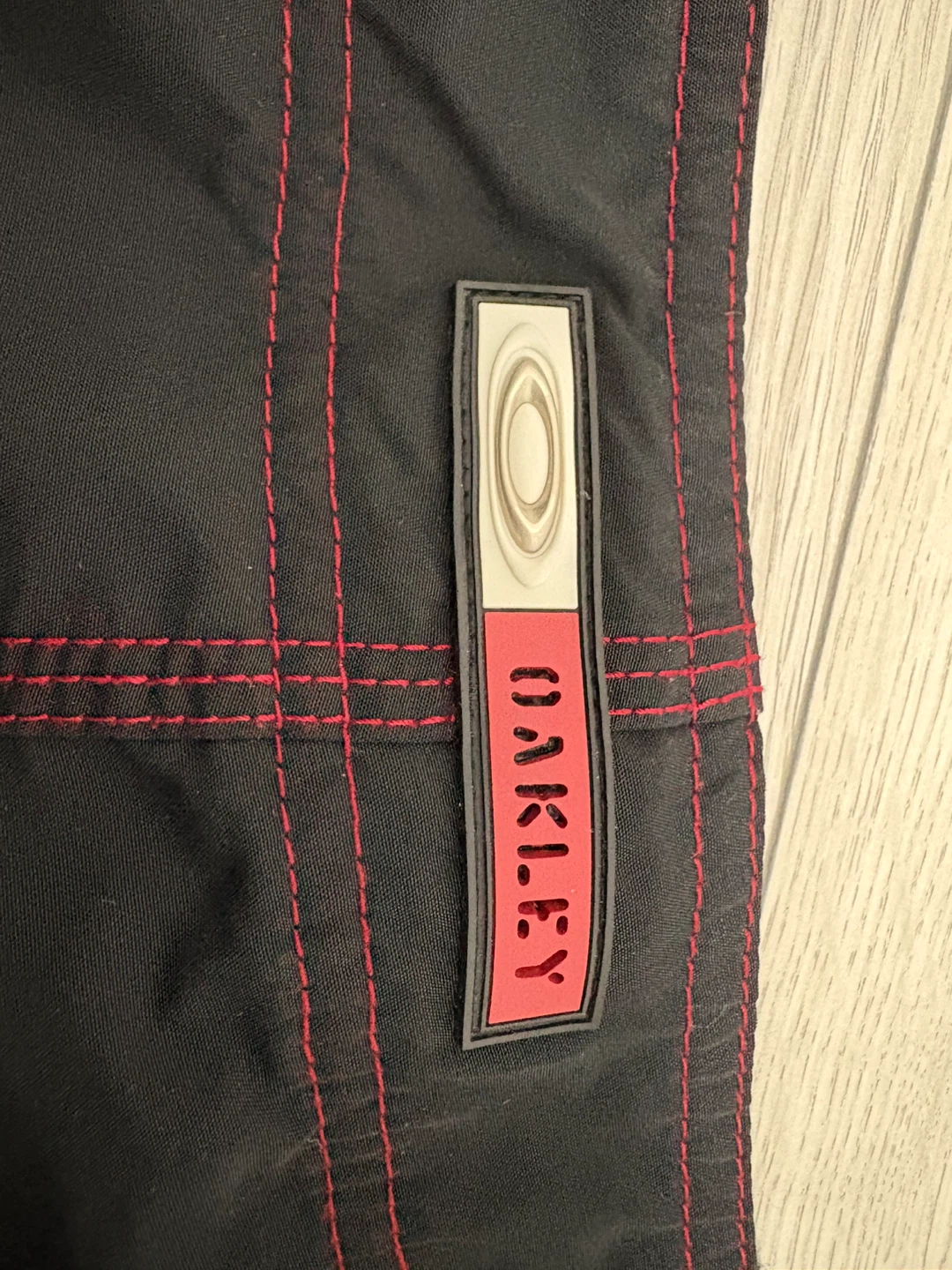 Oakley Board Shorts Size 36 - photo 5