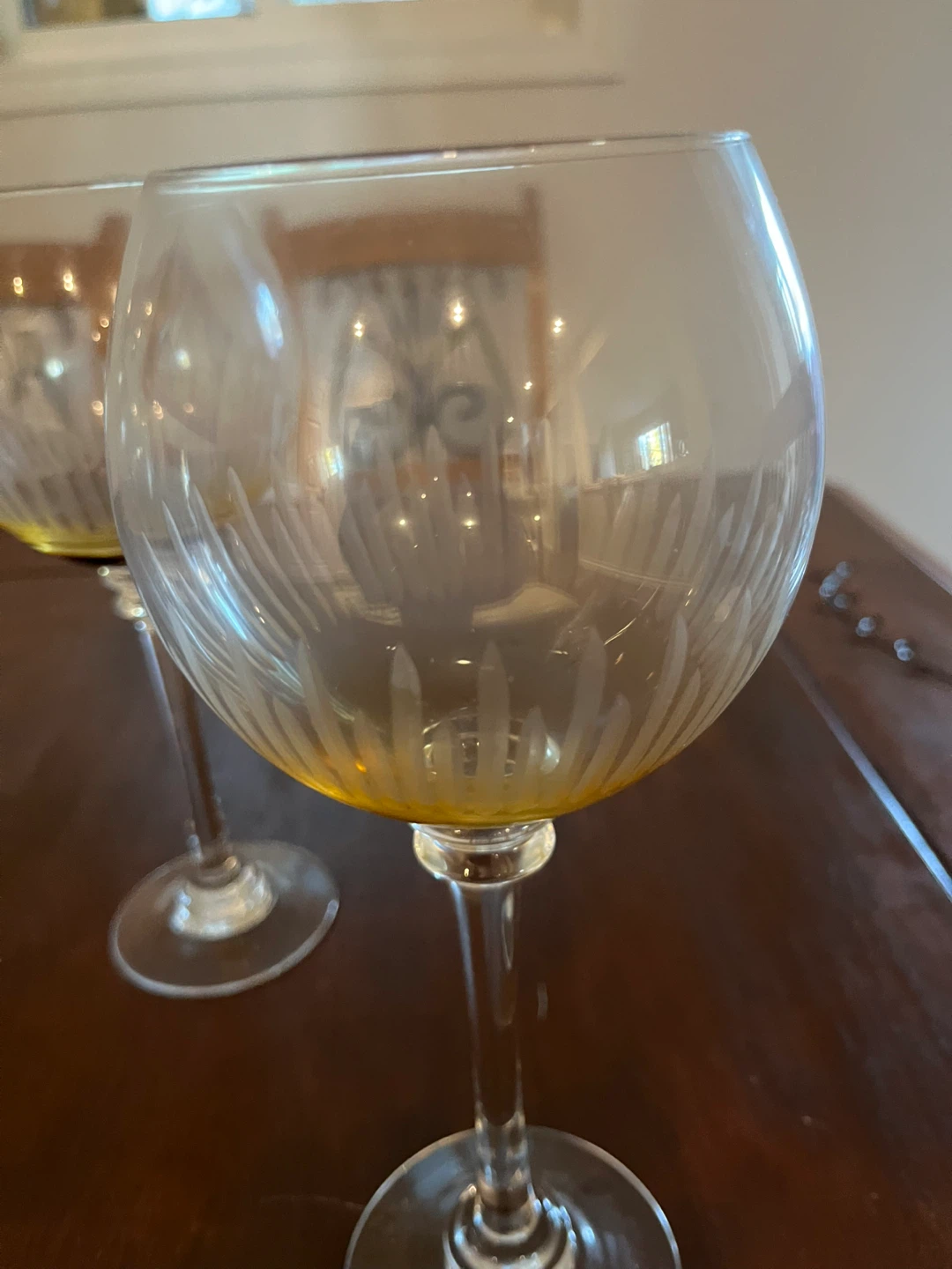 Vintage Set of 3 Etched Amber Base Wine Glasses - photo 3