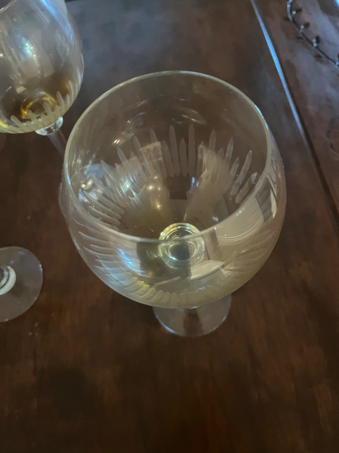 Vintage Set of 3 Etched Amber Base Wine Glasses - photo 5